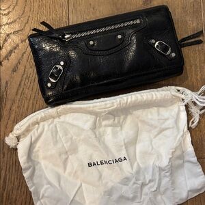 Balenciaga city long black leather wallet authentic, EUC